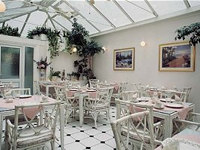 Four Seasons Hotel 3* ( Hotel in London, England )